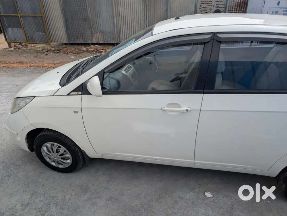 Tata Vista Tech Vx 2012