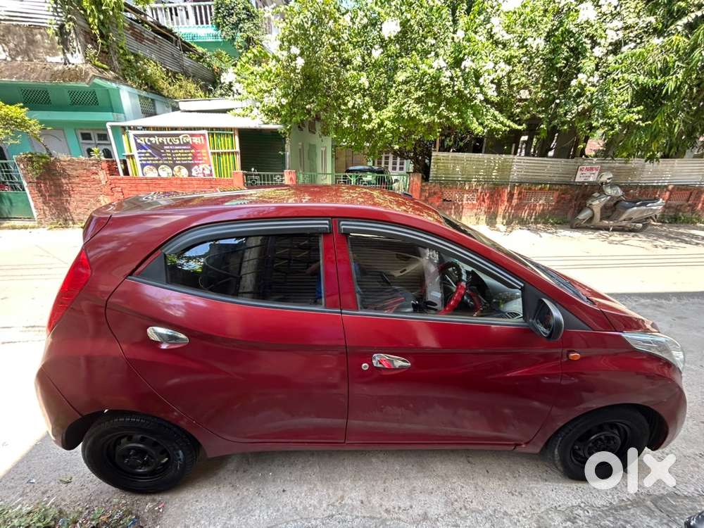 Hyundai Eon Magna 2013 Petrol