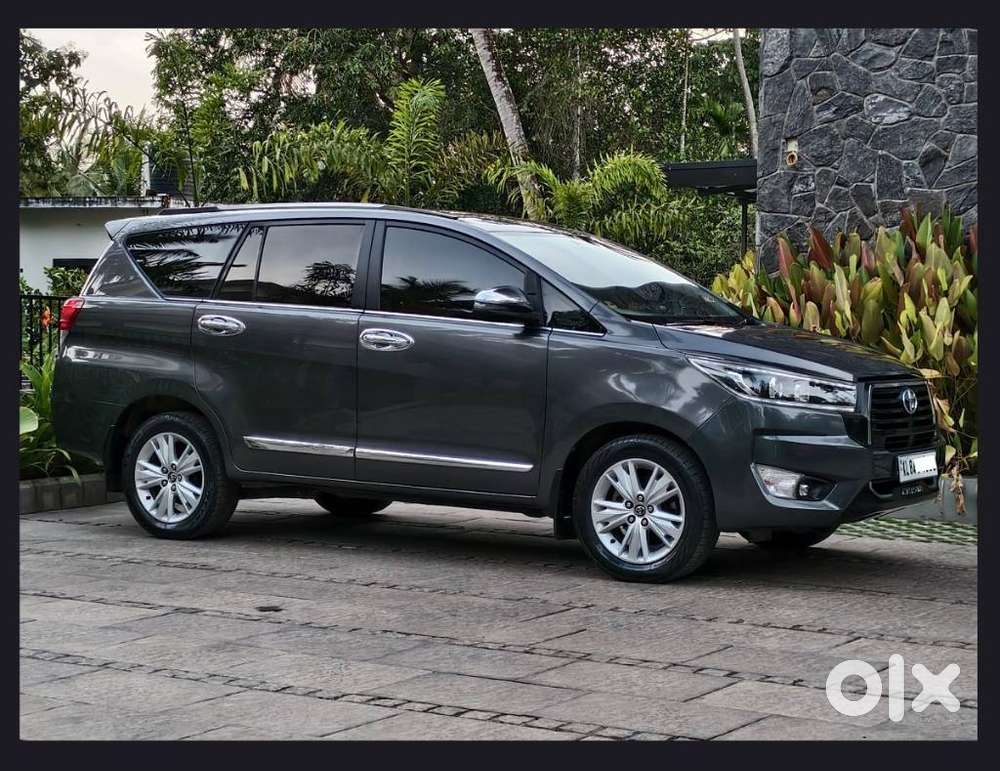 Toyota Innova Crysta 2.8z Automatic, 2019, Diesel