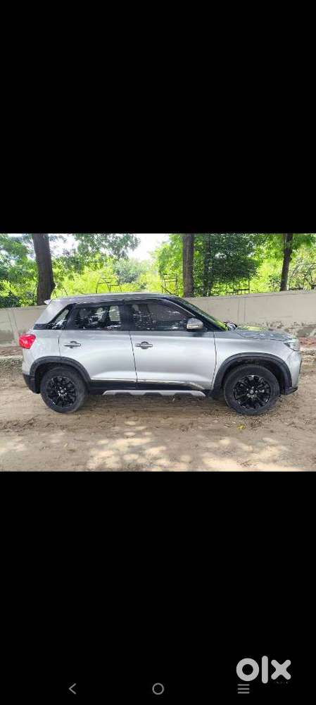 Maruti Suzuki Brezza 1.5 Zxi Smart Hybrid, 2022, Petrol