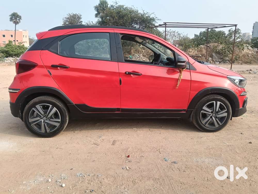 Tata Tiago Xz Opt, 2022, Petrol