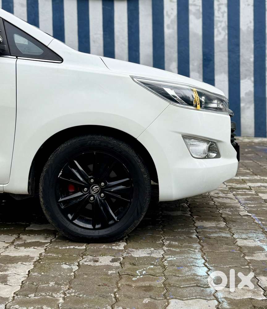 Toyota Innova Crysta, 2016, Diesel