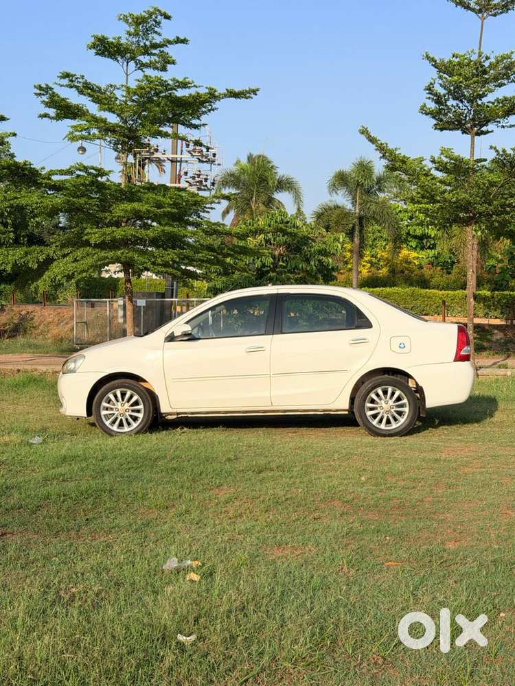 Toyota Etios 1.5 Vx, 2017, Petrol