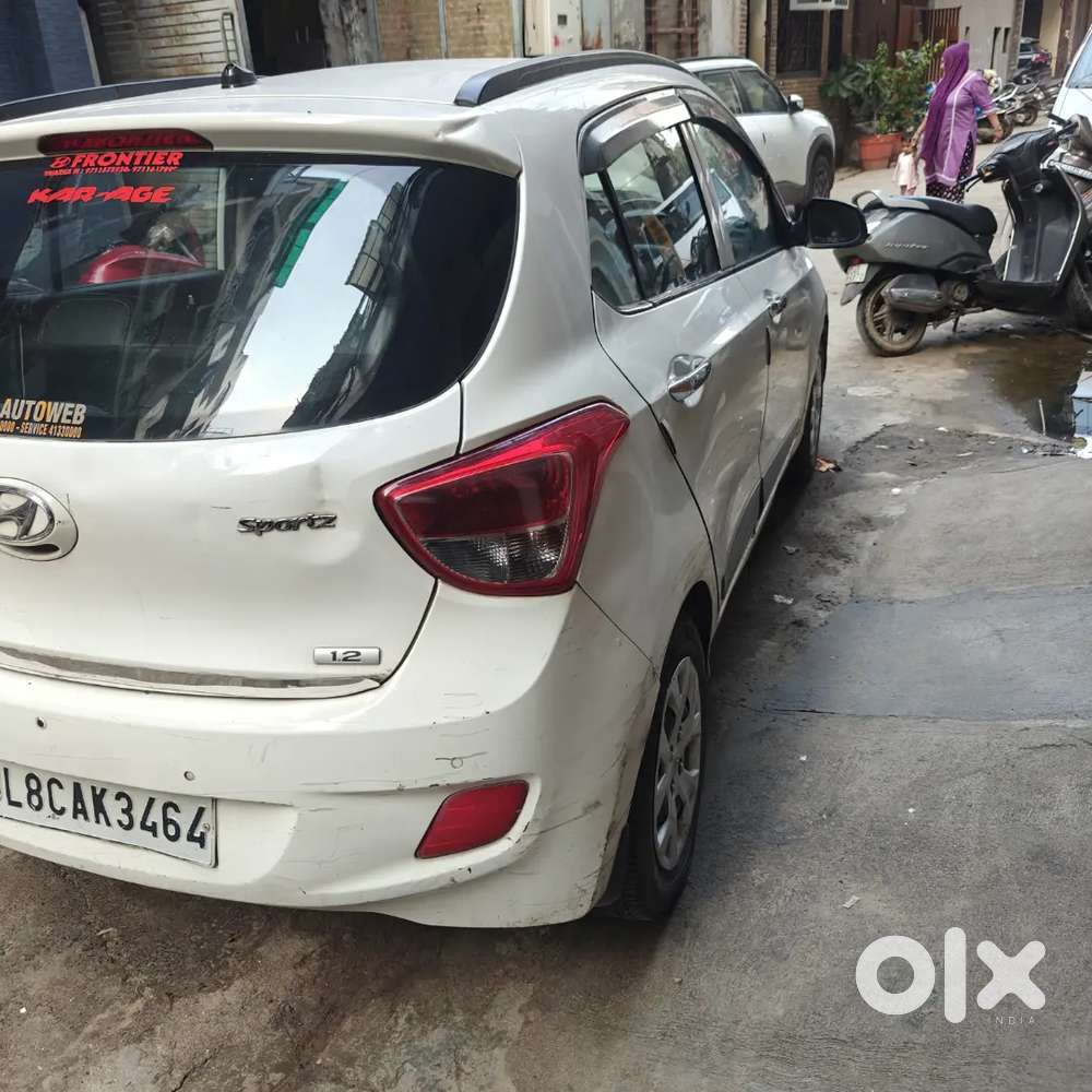 Hyundai Grand I10 Sportz 2015