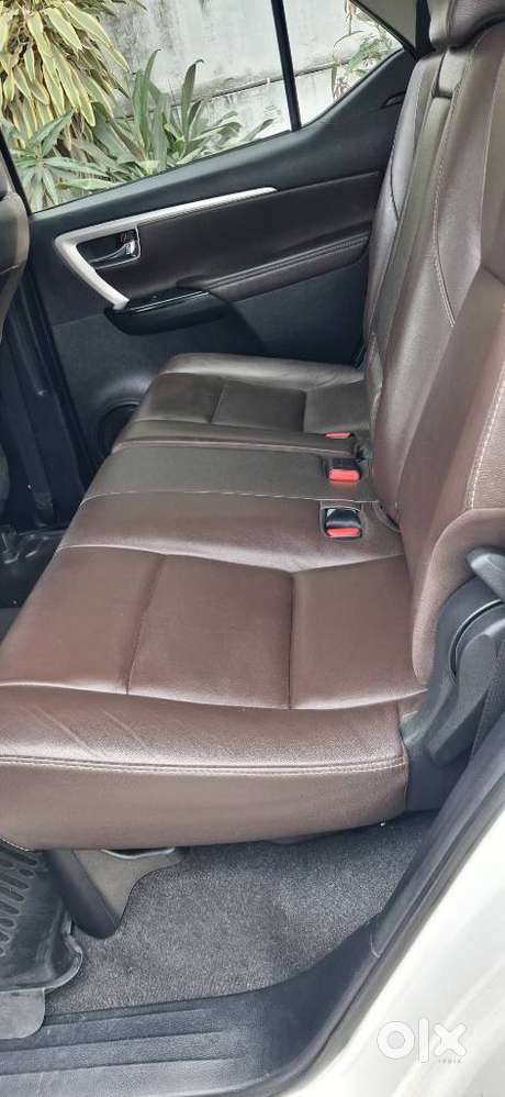 Toyota Fortuner 4x2 Mt 2.8 Diesel, 2018, Diesel