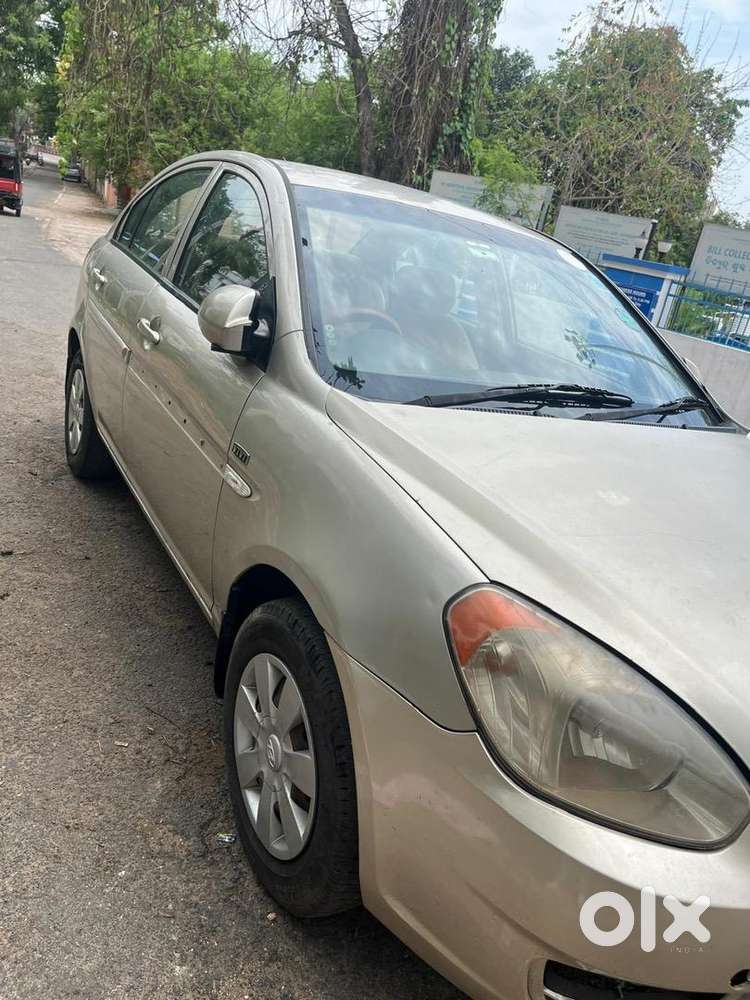 Hyundai Verna 2010 Petrol Well Maintained