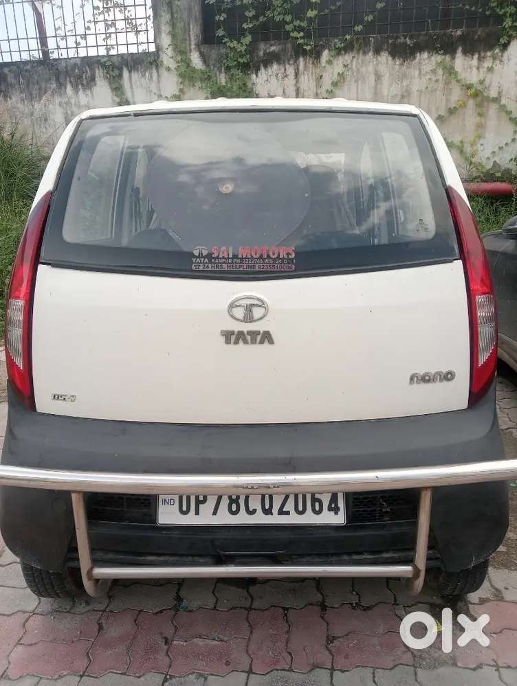 Tata Nano Xe 2012 कार