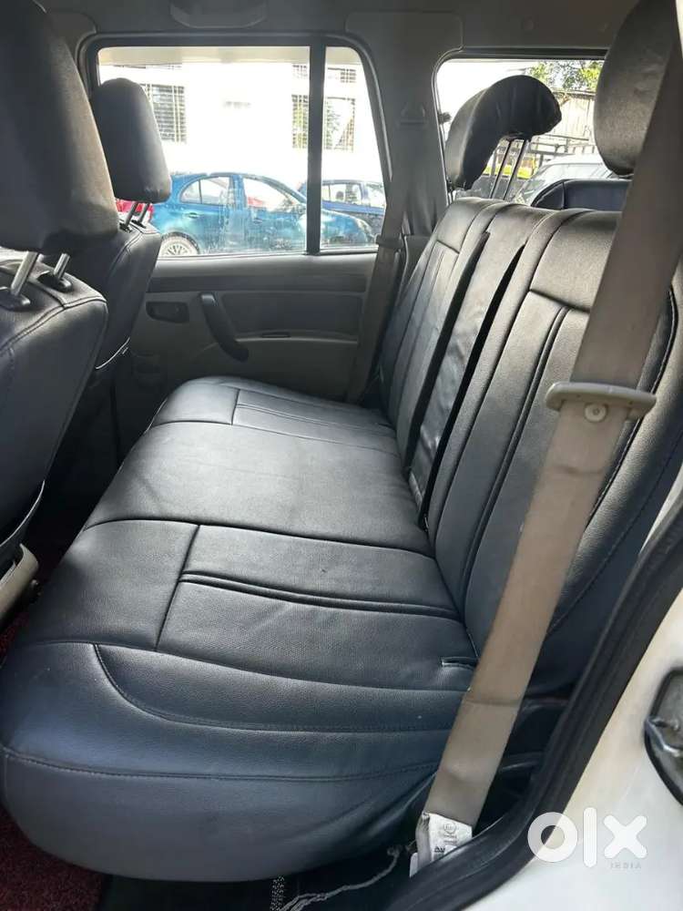 Mahindra Scorpio S6 Plus 2018