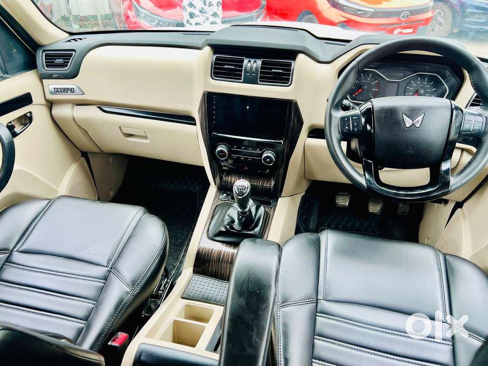 Mahindra Scorpio Classic 2.2 S 11 Mt 7 Str, 2023, Diesel