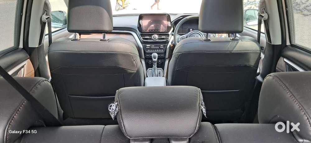 Toyota Urban Cruiser Hyryder 1.5 V Hybrid, 2024, Petrol