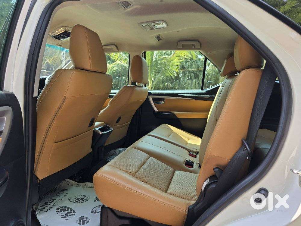 Toyota Fortuner 4x2 At 2.8 Diesel, 2024, Diesel