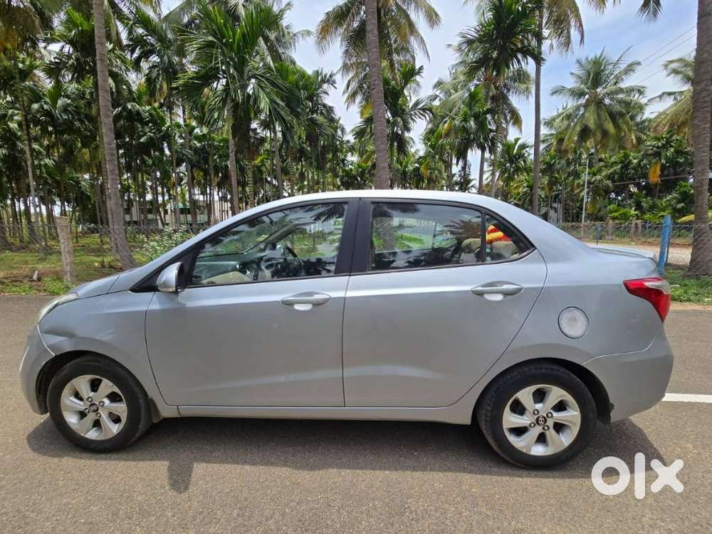 Hyundai Xcent 1.2l Kappa Dual Vtvt 5-speed Manual Base, 2019, Petrol