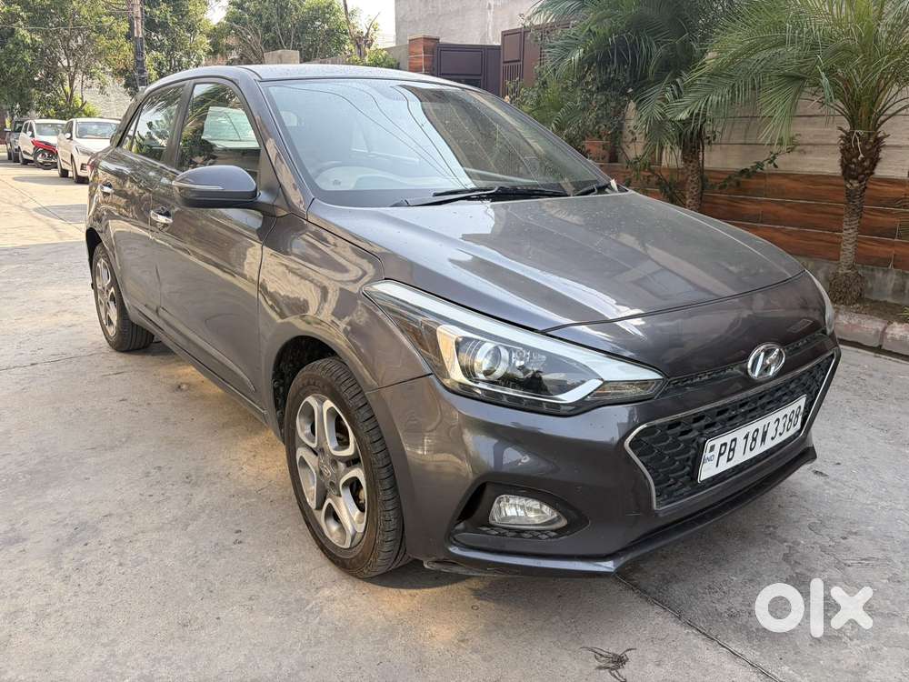 Hyundai I20 Asta 1.4 Automatic (o) With Sunroof, 2019, Petrol