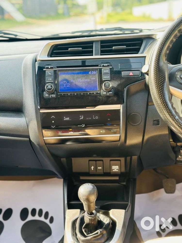 Honda Jazz 1.2 V I Vtec, 2017, Petrol