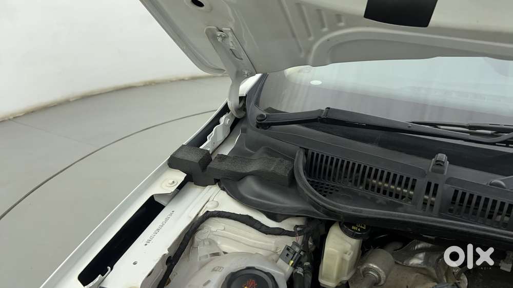 Skoda Slavia Style (non-sunroof), 2022, Petrol