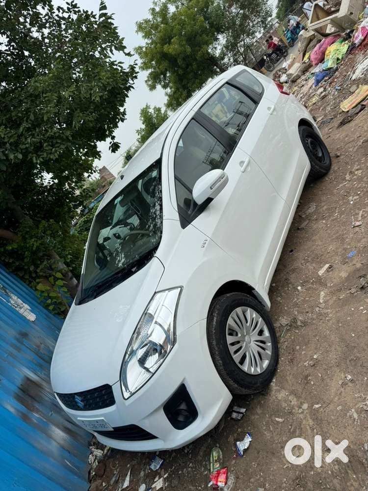 Maruti Suzuki Ertiga 1.5 2012