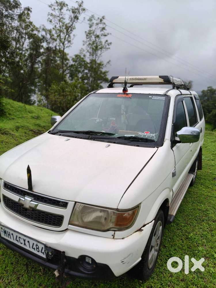 Chevrolet Tavera 2012 Diesel Well Maintained