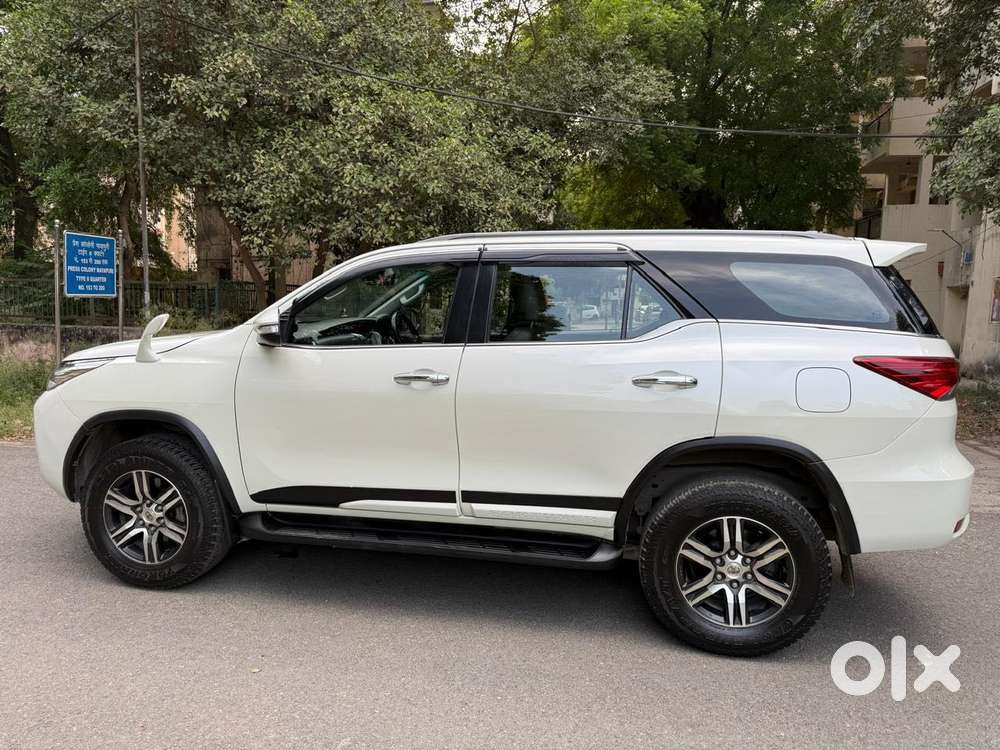 Toyota Fortuner 4x2 At 2.8 Diesel, 2017, Diesel