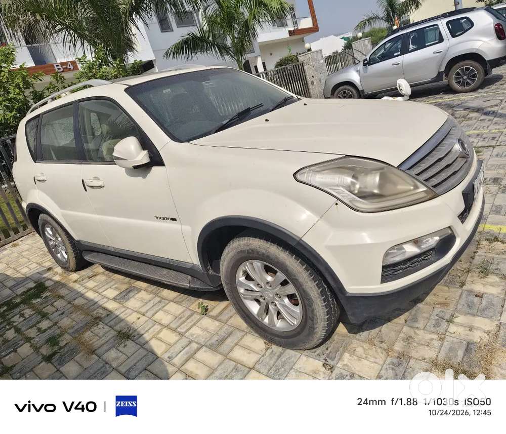 Mahindra Rexton 2.7 Rx7 2014