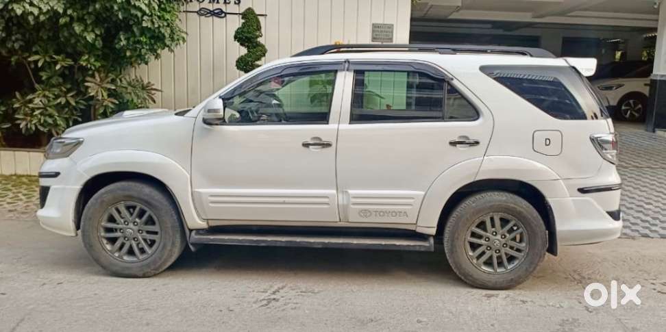 Toyota Fortuner 2011-2016 4x4 At, 2015, Diesel