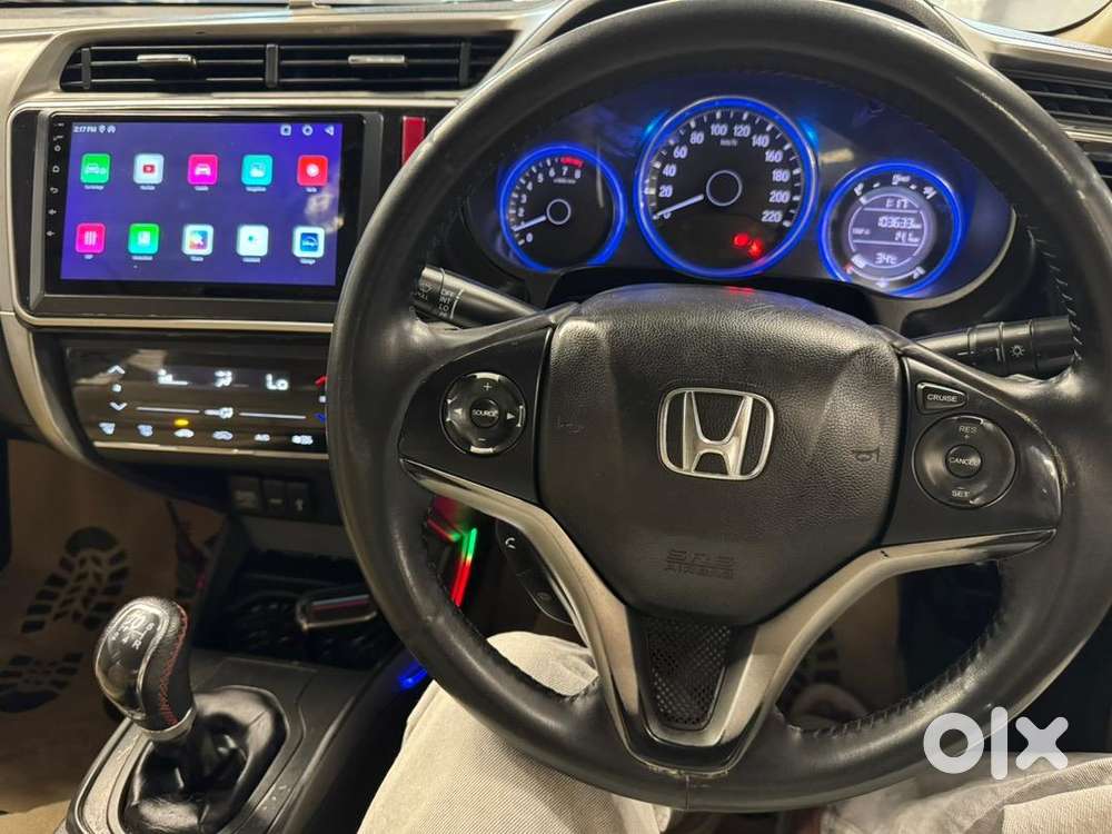 Honda City Vx Sunroof Top Model 2015 Petrol Well Maintained