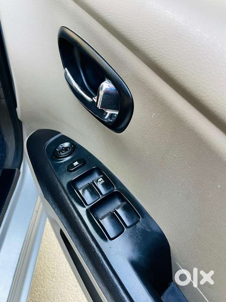 Hyundai I10 2013 Petrol 60000 Km Driven