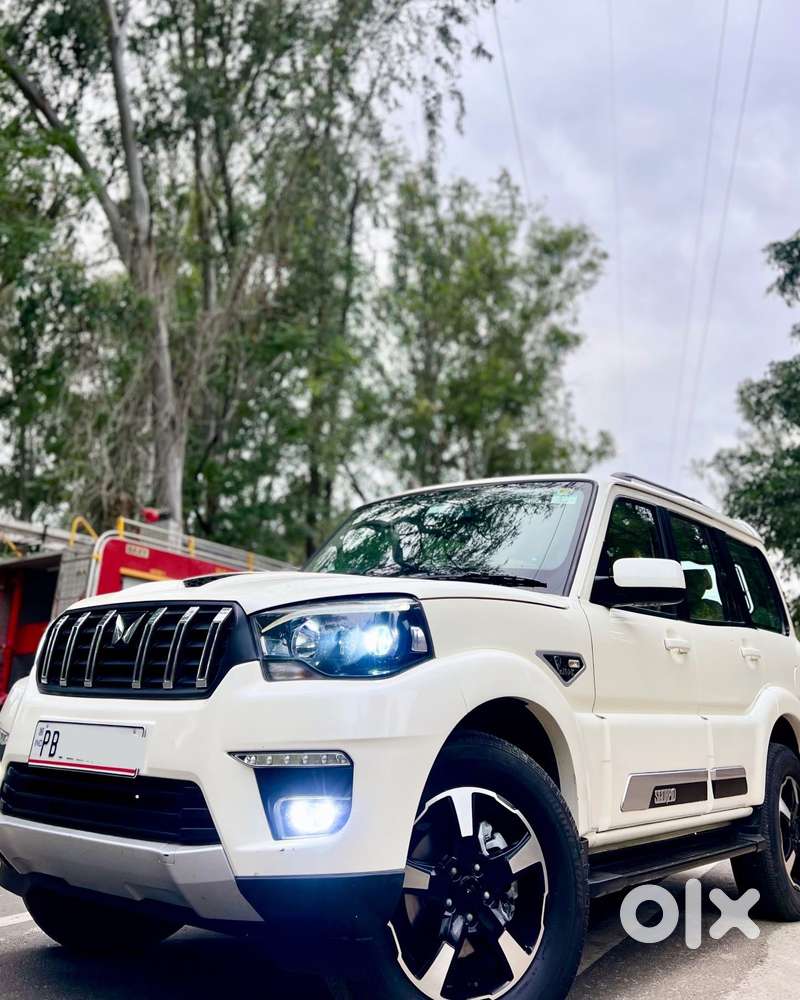 Mahindra Scorpio Classic 2.2 S 11 Mt 7 Cc, 2022, Diesel
