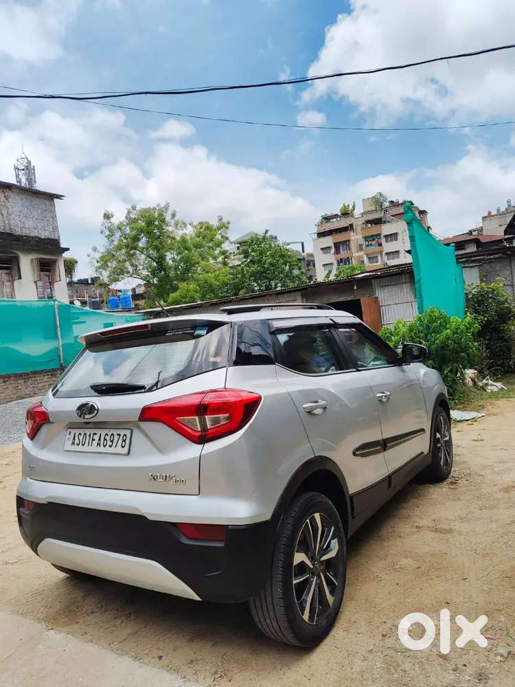 Mahindra Xuv300 W8 (o) Sunroof 2022 Petrol 29500 Km Driven