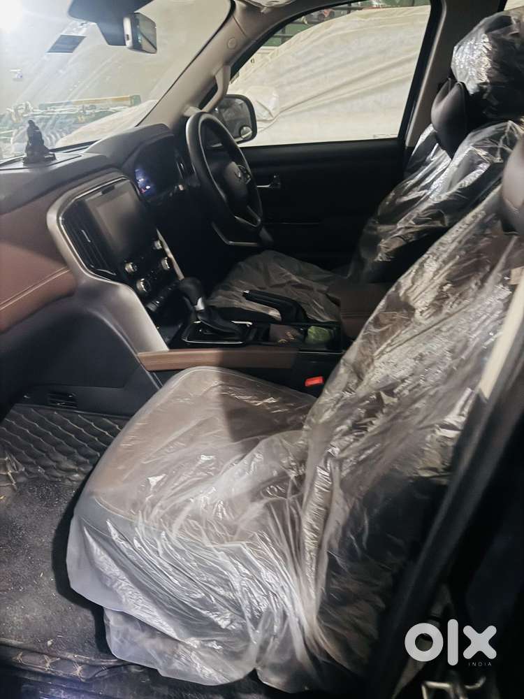 Mahindra Scorpio-n 2.2 Z8 L Diesel At 7 Str, 2025, Diesel