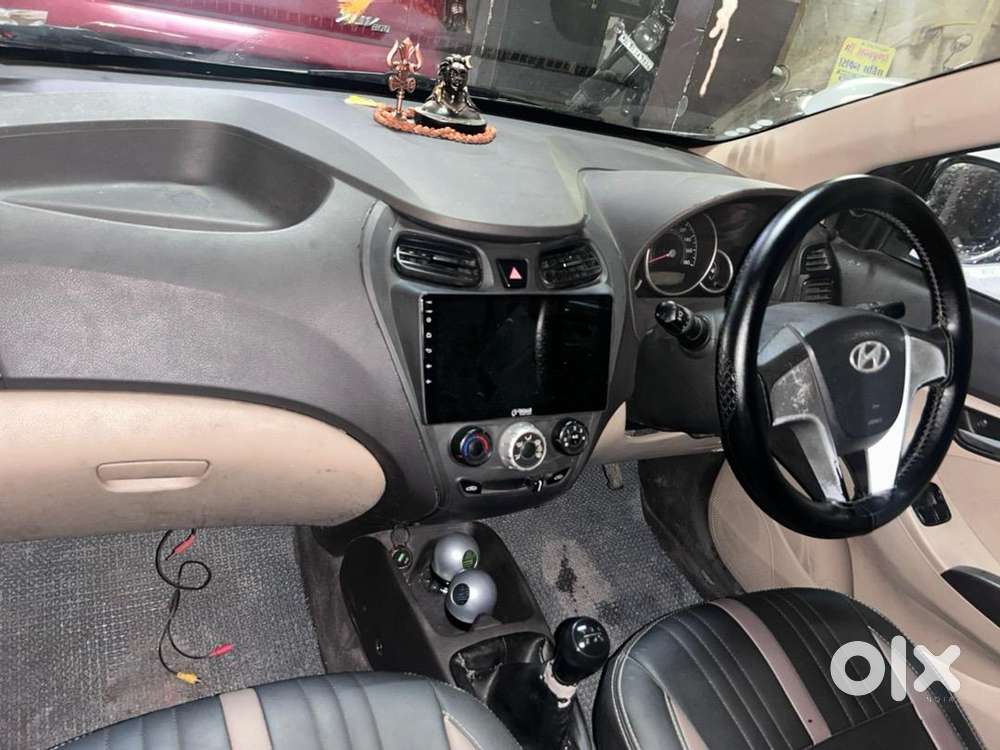 Hyundai Eon 2011 Petrol 120000 Km Driven
