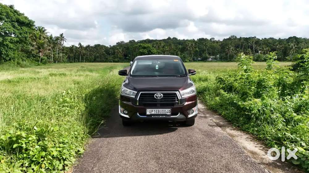Toyota Innova Crysta 2018 Diesel Well Maintained