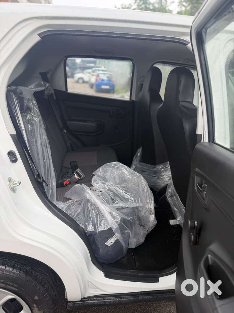 Maruti Suzuki S-presso Vxi O Amt, 2026, Petrol