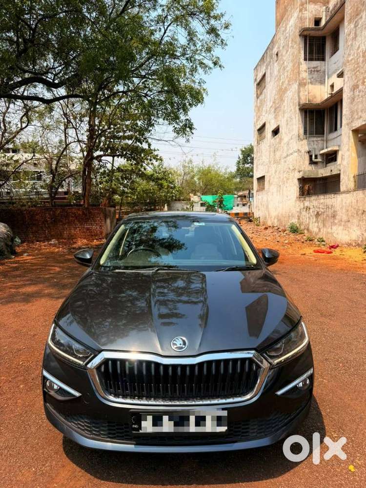 Skoda Slavia 1.0 Tsi Style At, 2022, Petrol