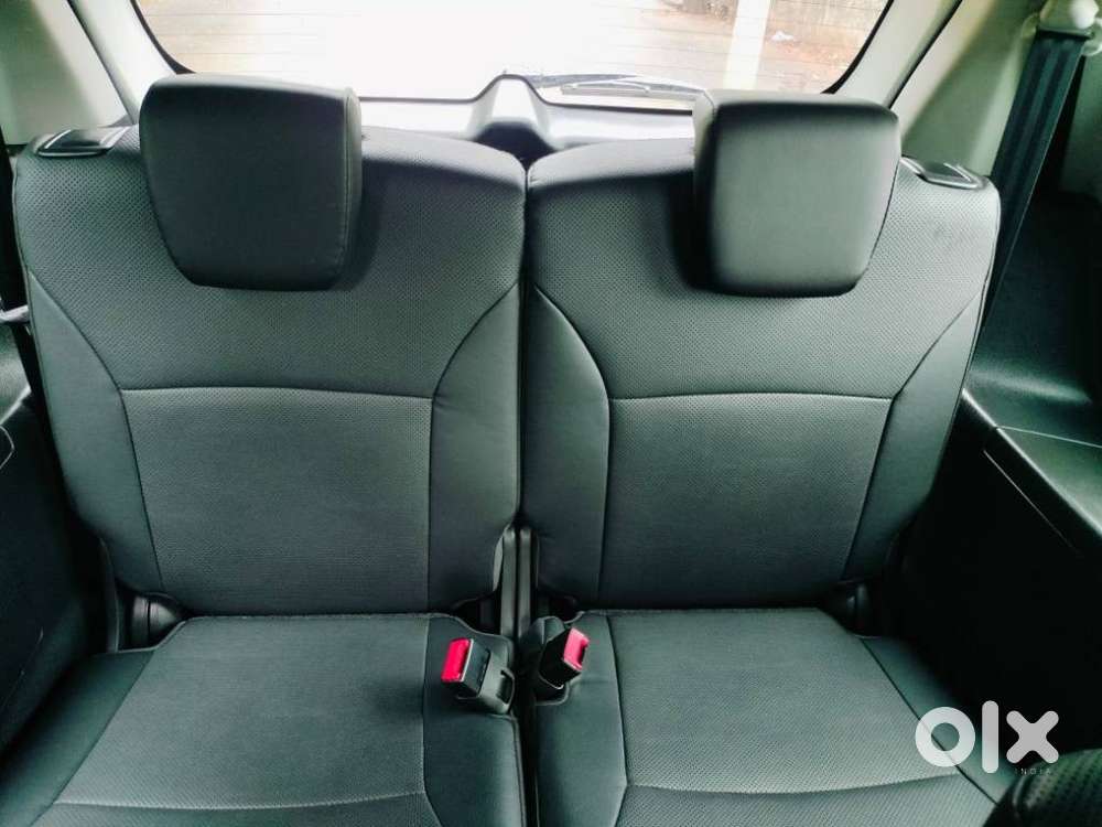 Maruti Suzuki Xl6 1.5 Alpha Mt, 2023, Petrol