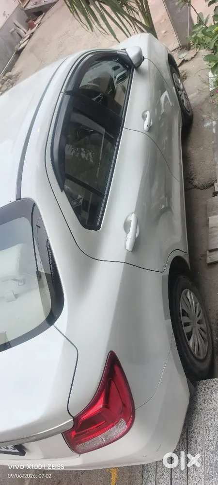Maruti Suzuki Dzire 1.2 2023