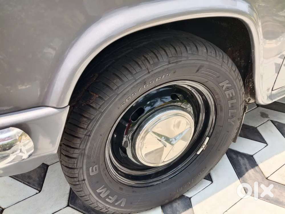 Ambassador Ambassador 2003 Diesel 75000 Km Driven