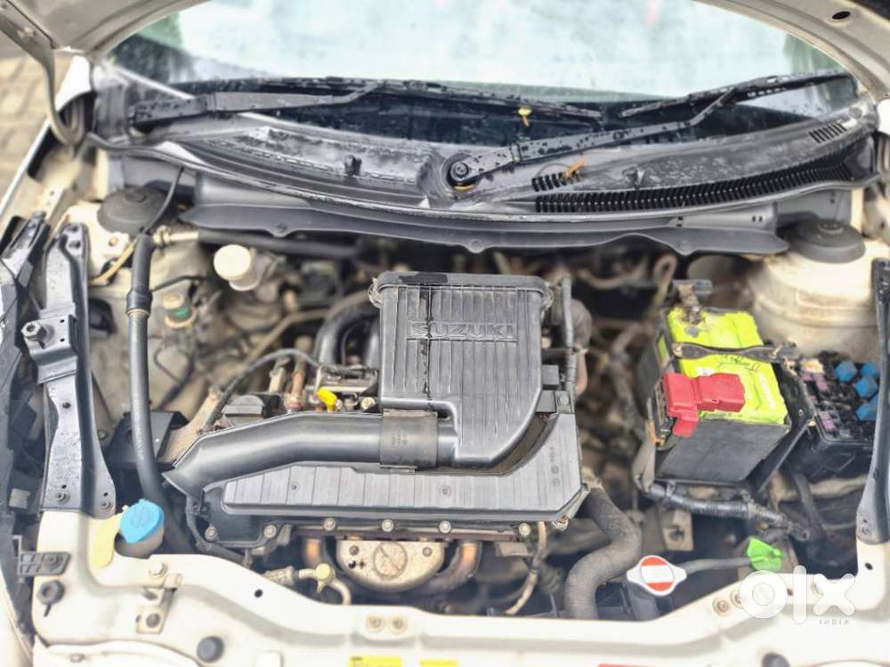 Maruti Suzuki Swift 1.2 Lxi (o), 2015, Petrol