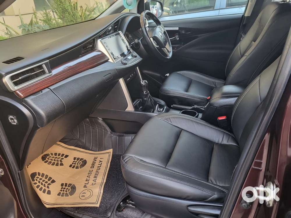 Toyota Innova Crysta 2.4 V 7 Str, 2022, Diesel