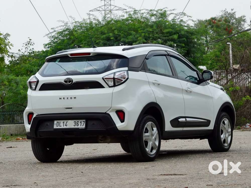Tata Nexon 1.2 Revotron Xm (s), 2022, Petrol