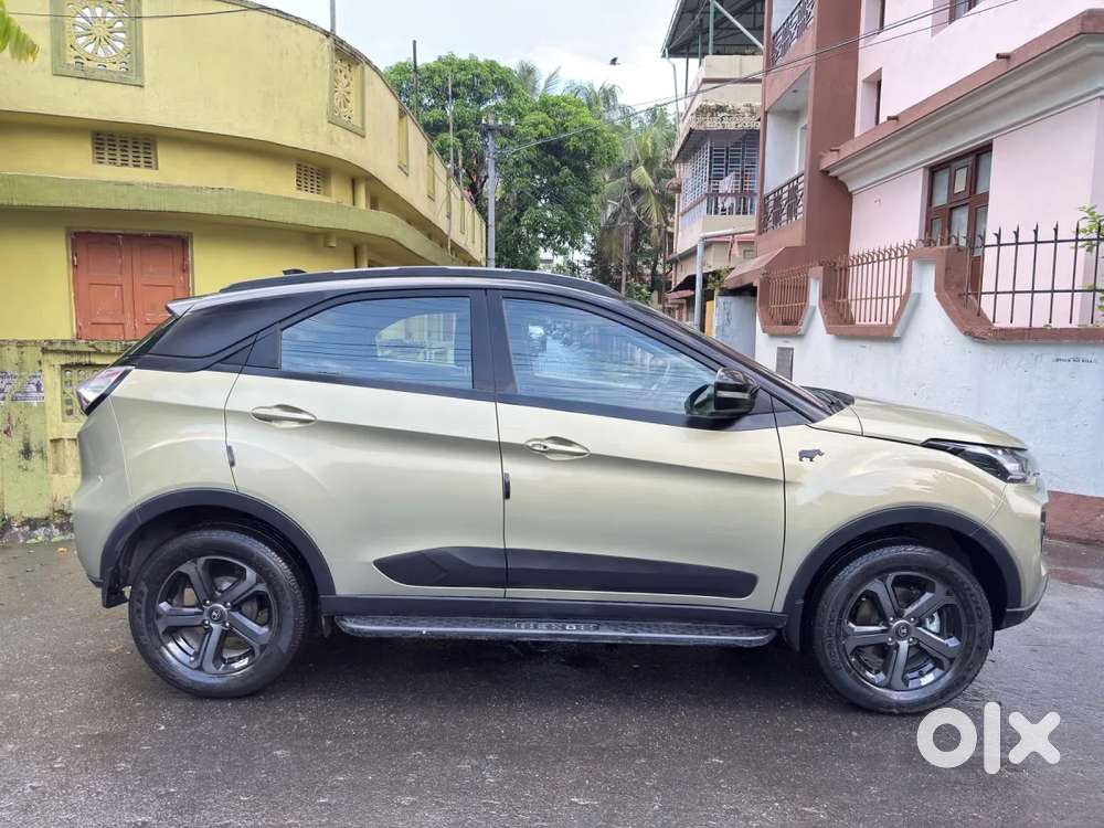 Tata Nexon Xz Plus Luxs, 2023, Petrol