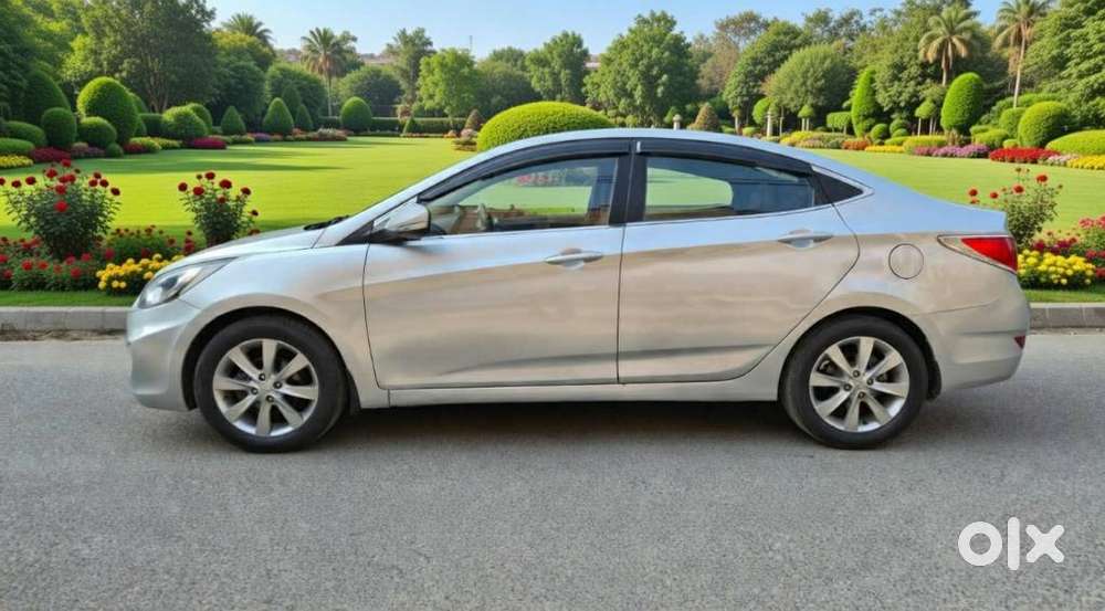 Hyundai Fluidic Verna 1.6 Vtvt Sx, 2013, Cng & Hybrids