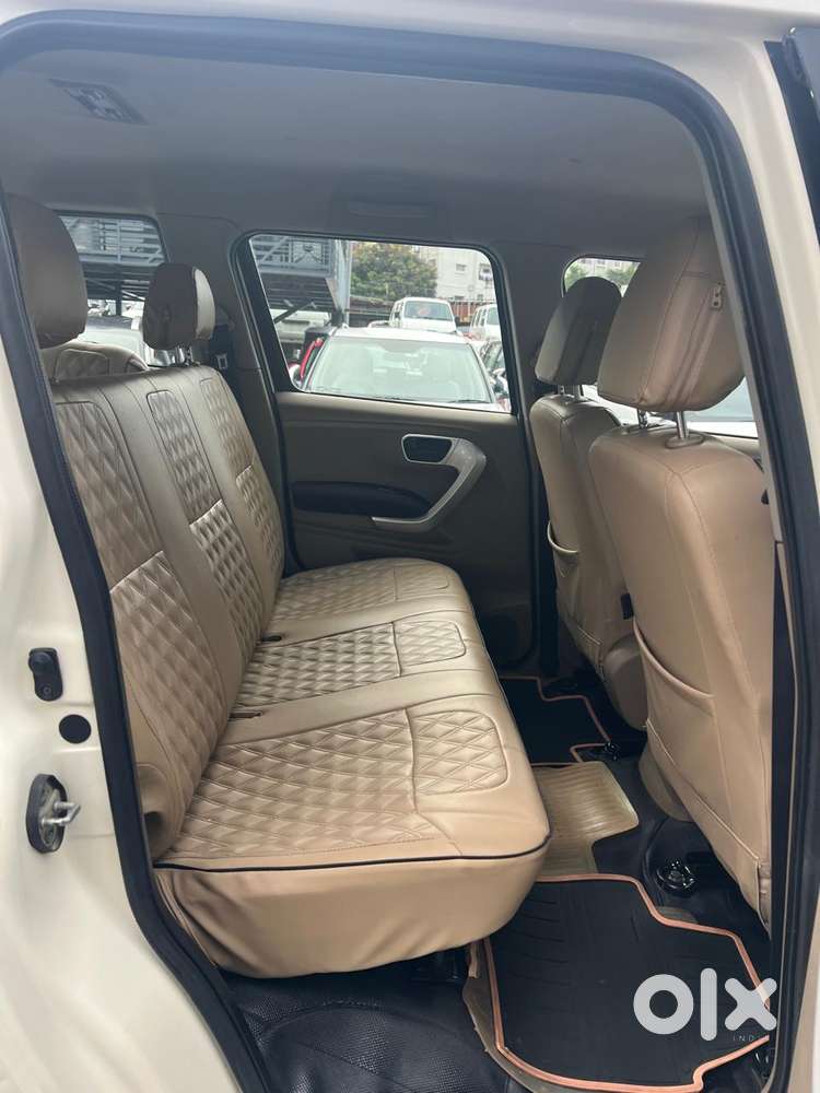 Mahindra Tuv 300 Mhawk100 T8, 2017, Diesel