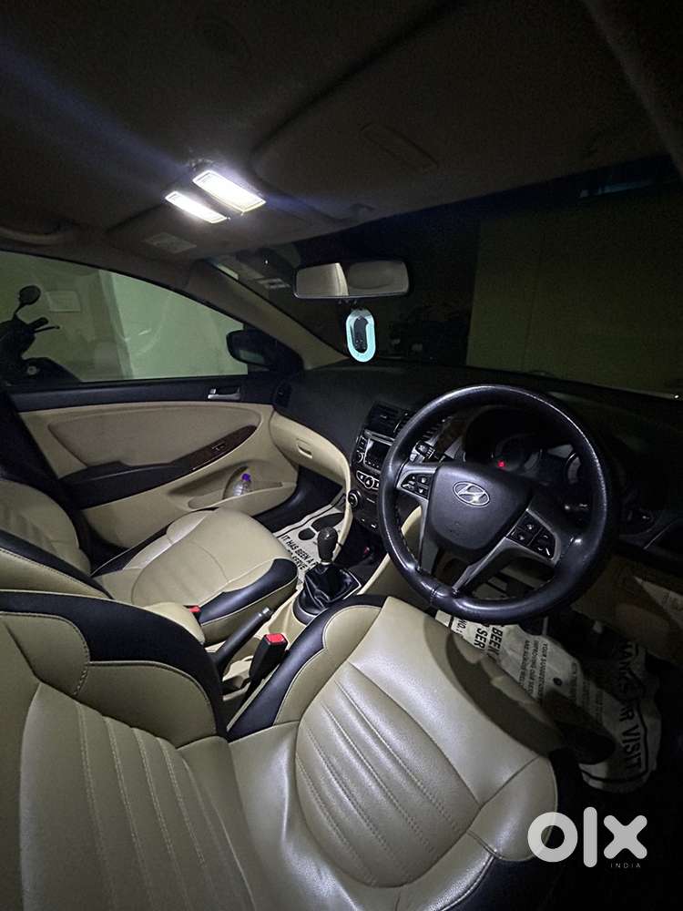 Hyundai Verna 2015 (dec) Diesel Well Maintained