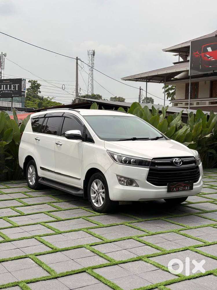 Toyota Innova Crysta 2.4 V, 2018, Diesel