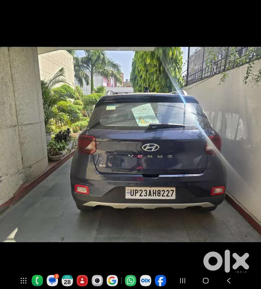 Hyundai Venue 2022 Diesel Good Condition New Tyres