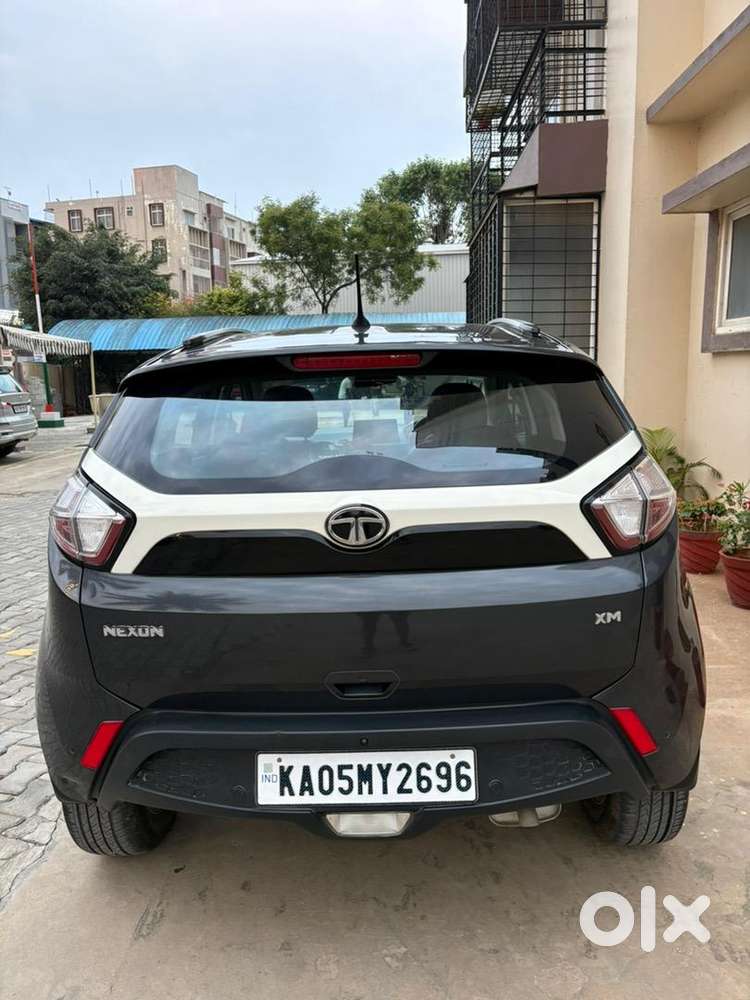 2018 Tata Nexon Xm Petrol  Single Owner  Excellent Condition