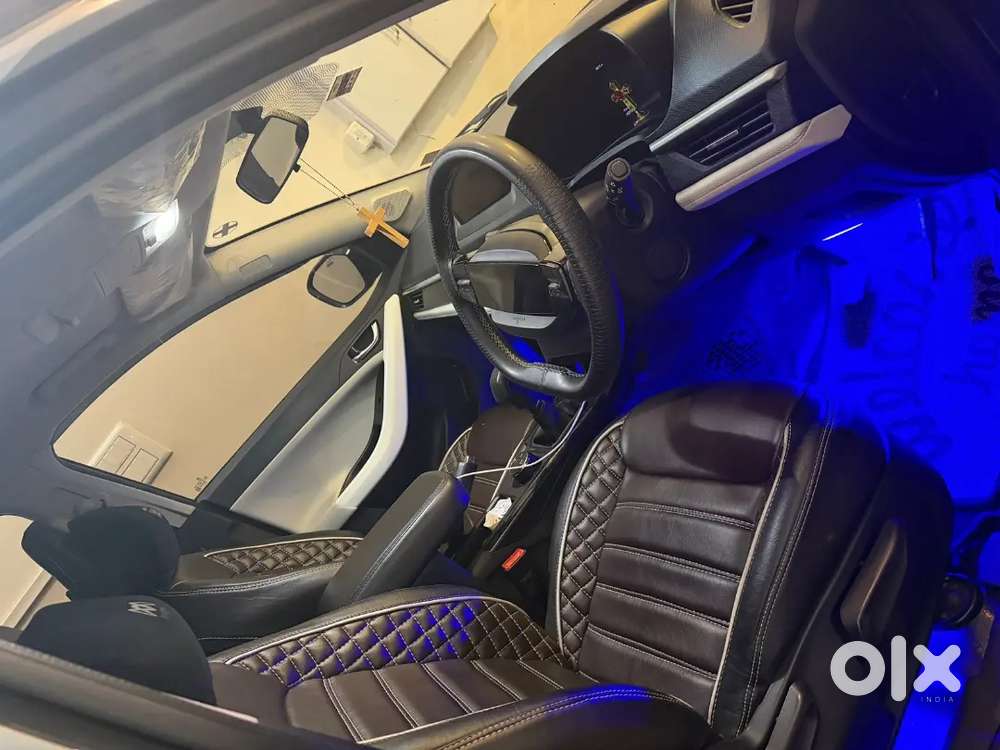 Tata Nexon Crtv 2023 For 8. 15 Lakhs