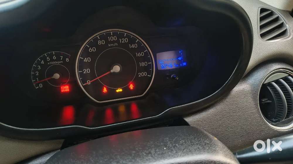 Hyundai I10 Sportz 2012 Model