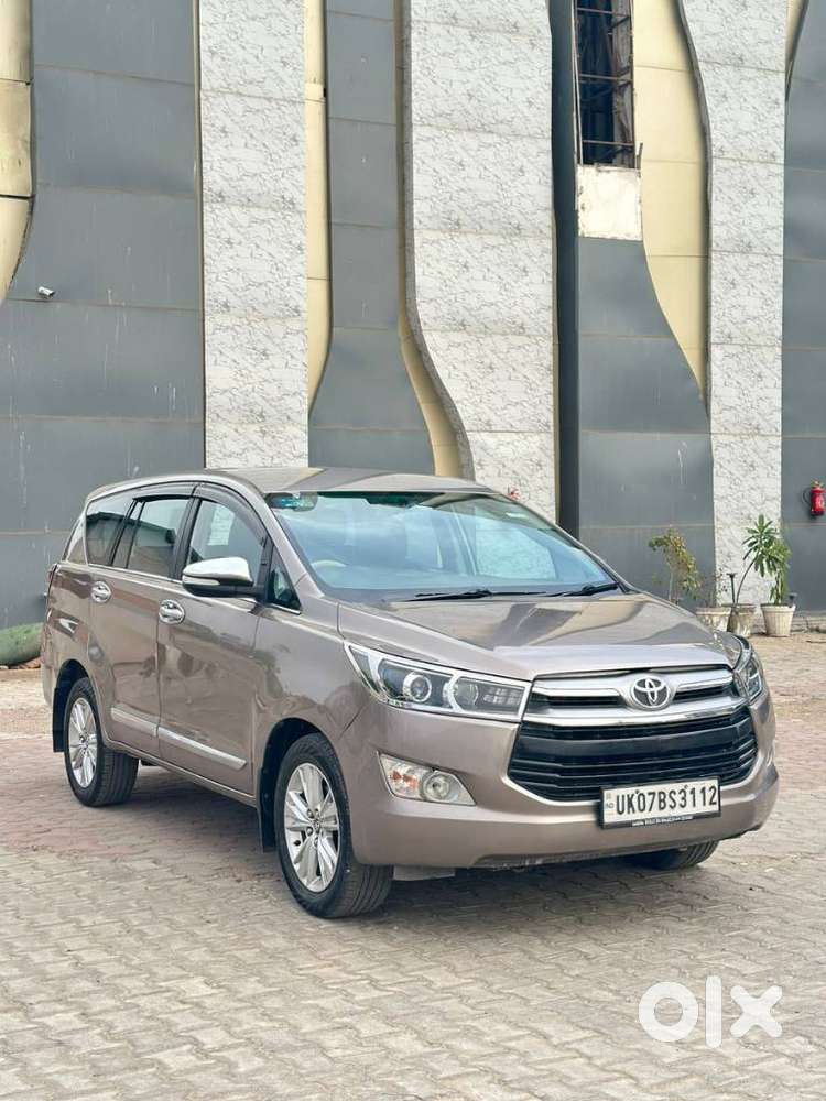 Toyota Innova Crysta 2.4 Zx Mt, 2016, Diesel