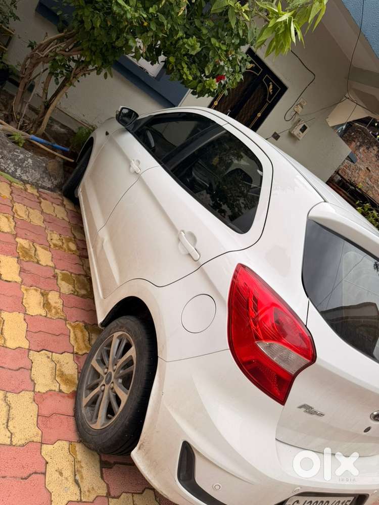 Ford Fiesta Classic 2020 Manual 1.4 Titanium